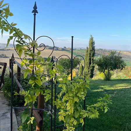 컨트리하우스 Farm Ca Nick 페르모